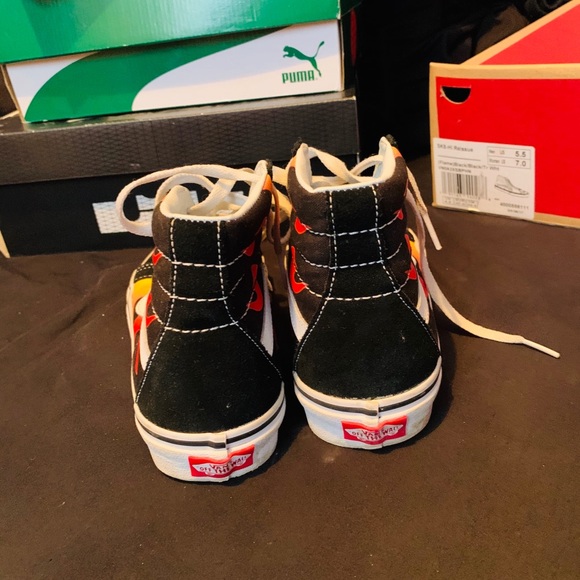 Vans - Picture 4 of 4